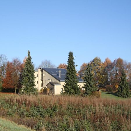 Alluring Holiday Home In Gros Fays With Garden Eksteriør bilde