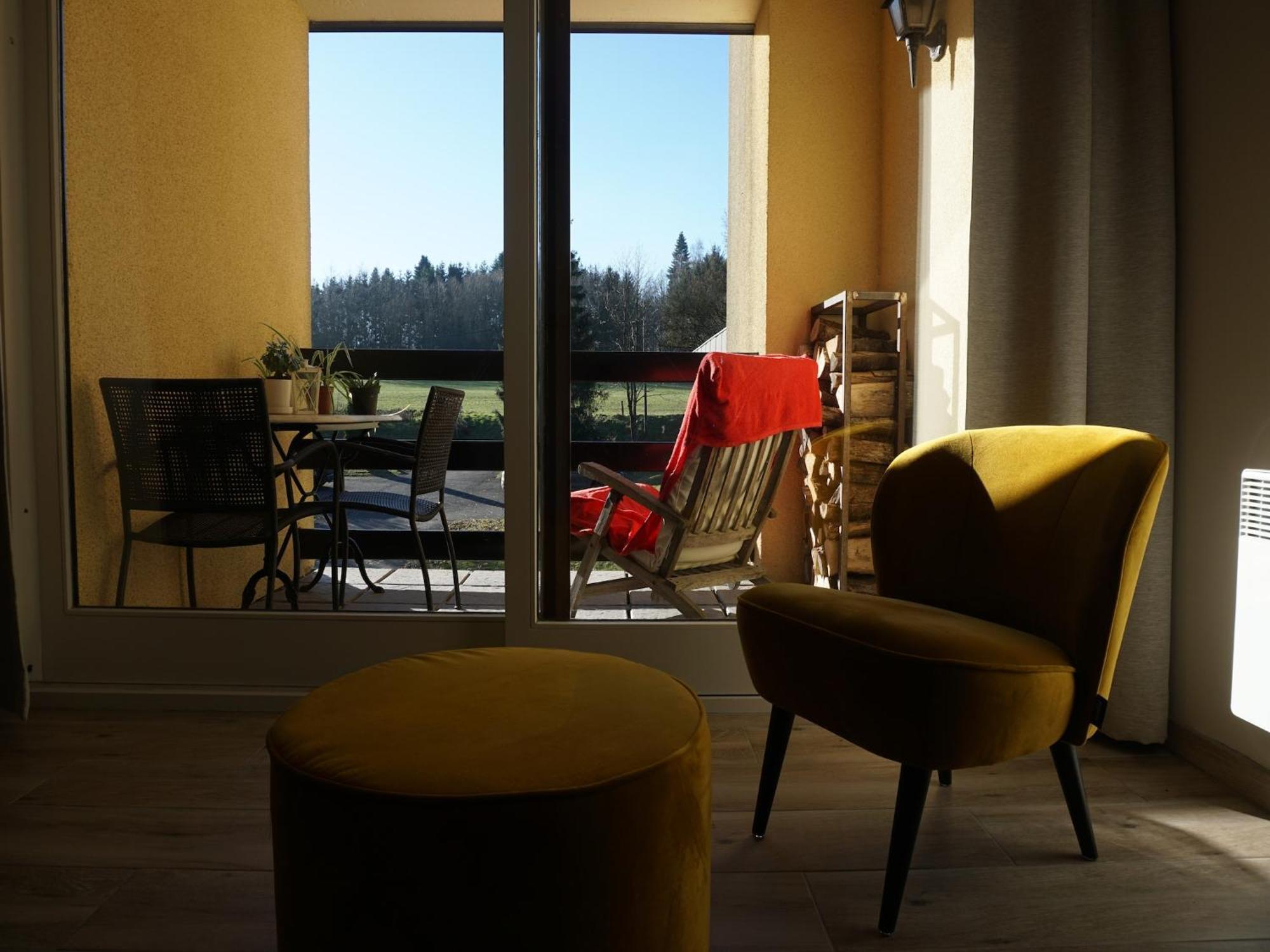 Alluring Holiday Home In Gros Fays With Garden Eksteriør bilde