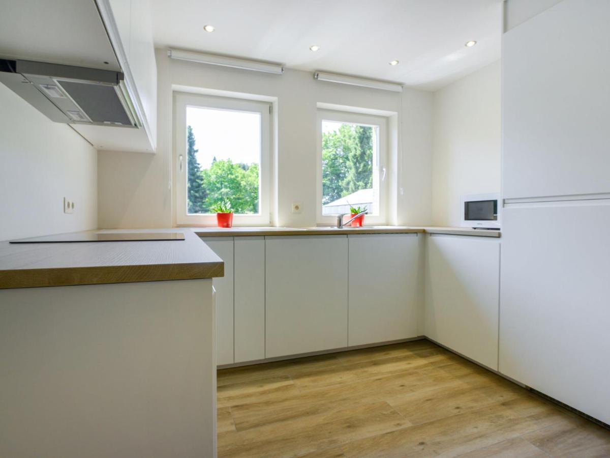 Alluring Holiday Home In Gros Fays With Garden Eksteriør bilde