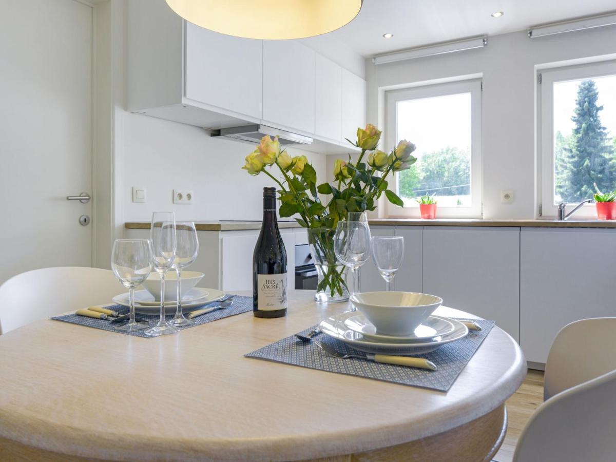 Alluring Holiday Home In Gros Fays With Garden Eksteriør bilde