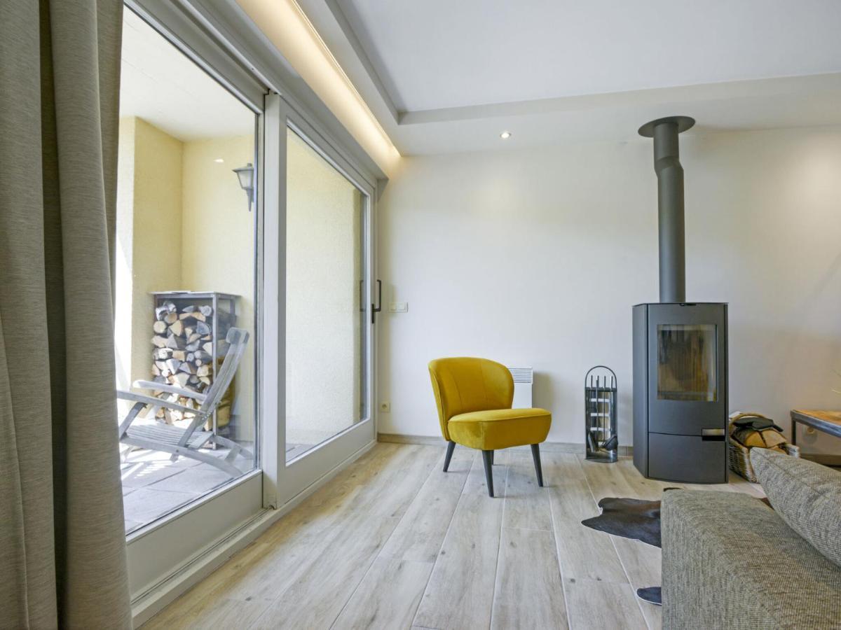 Alluring Holiday Home In Gros Fays With Garden Eksteriør bilde